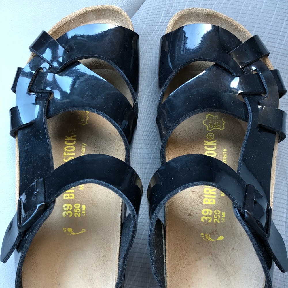 Sold!! Birkenstock sz9